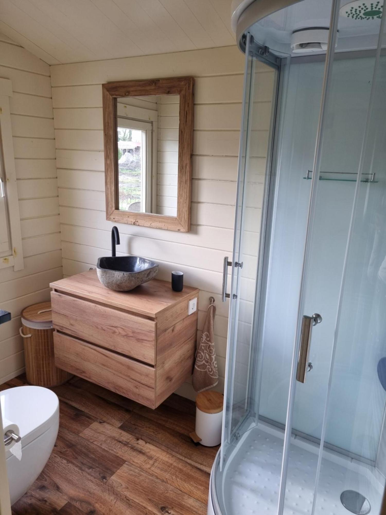Nieuw - Luxe Blokhut Chalet In Bosrijke Omgeving Anloo Εξωτερικό φωτογραφία